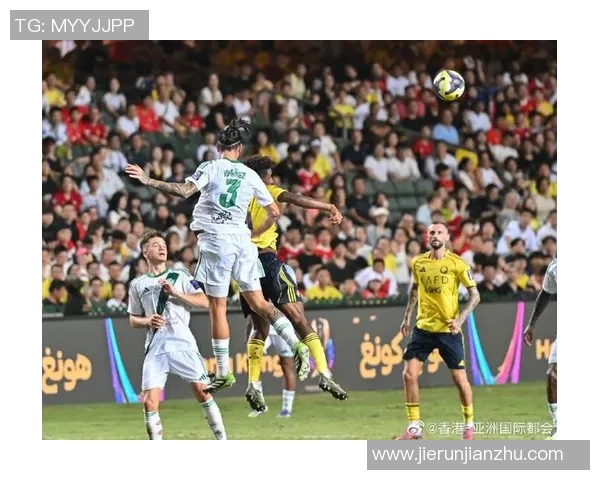 从草根到球场之巅 半路出道的足球球星传奇故事