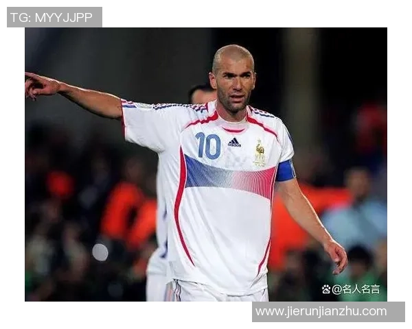 足球史上十大传奇球星盘点与精彩瞬间回顾